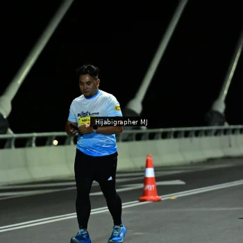 Runner Photo 2099575