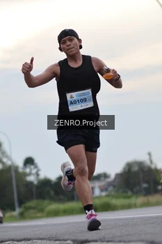 Runner Photo 2099586
