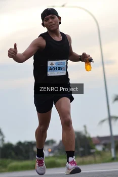 Runner Photo 2099605