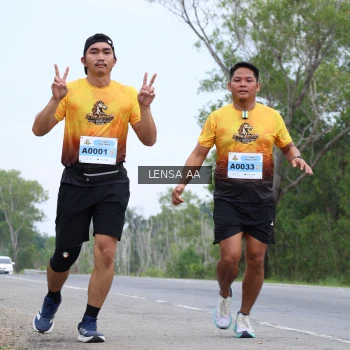 Runner Photo 2099642