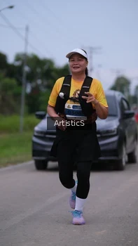 Runner Photo 2099850