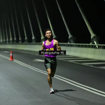 Runner Photo 2099929