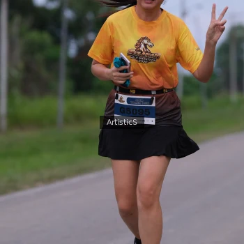 Runner Photo 2099941