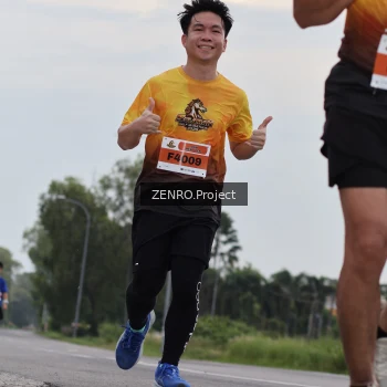Runner Photo 2099949