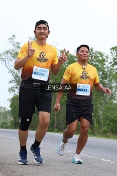 Runner Photo 2099990