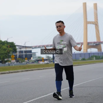 Runner Photo 2100154