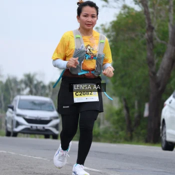 Runner Photo 2100443