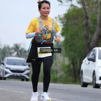 Runner Photo 2100444