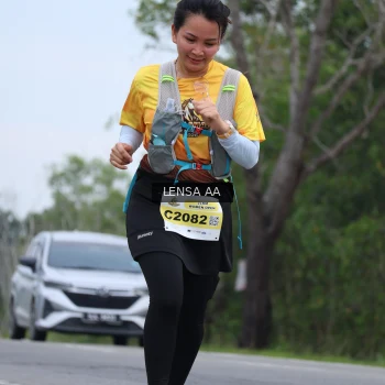 Runner Photo 2100501