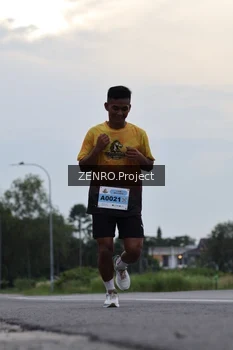Runner Photo 2100686