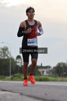 Runner Photo 2100807