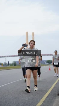 Runner Photo 2100826