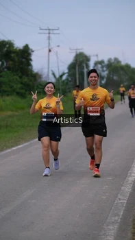Runner Photo 2100829
