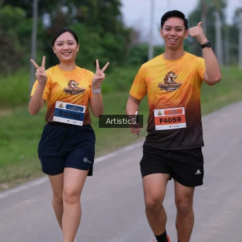 Runner Photo 2100873