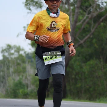 Runner Photo 2100980