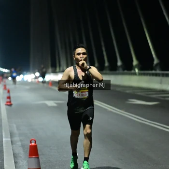 Runner Photo 2100982