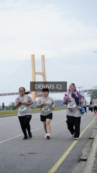 Runner Photo 2100991