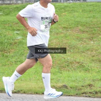 Runner Photo 2101023