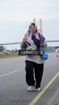 Runner Photo 2101064