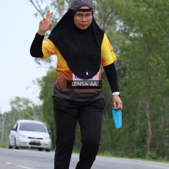 Runner Photo 2101172