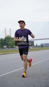 Runner Photo 2101192
