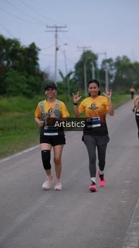 Runner Photo 2101303