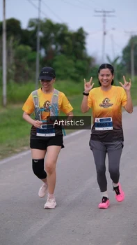 Runner Photo 2101334