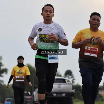 Runner Photo 2101343