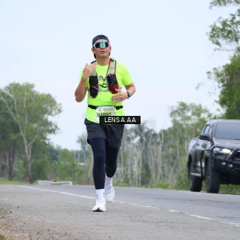 Runner Photo 2101433