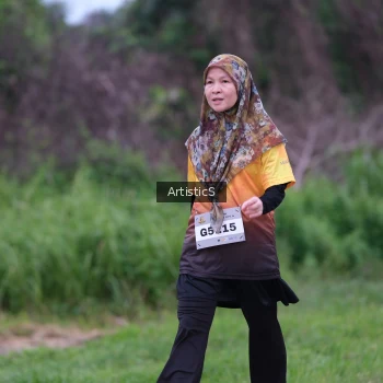 Runner Photo 2101691