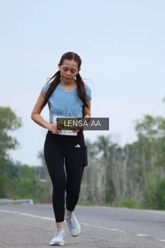 Runner Photo 2101774