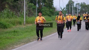 Runner Photo 2101849