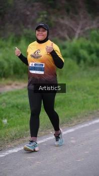 Runner Photo 2102080