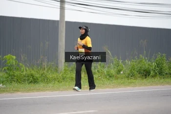 Runner Photo 2102132