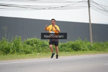Runner Photo 2102294