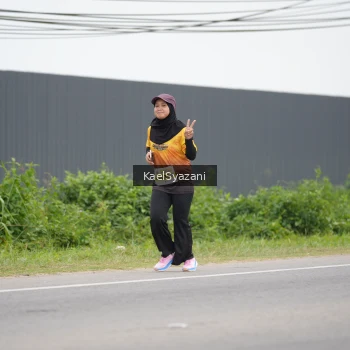 Runner Photo 2102342