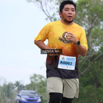 Runner Photo 2102414