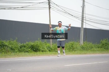 Runner Photo 2102470