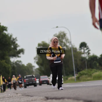 Runner Photo 2102474