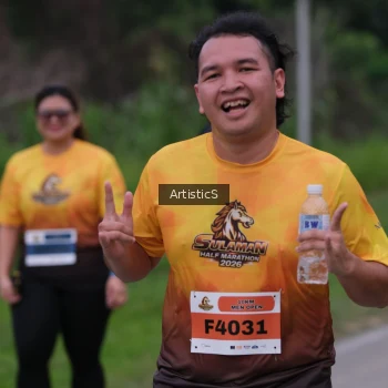 Runner Photo 2102479