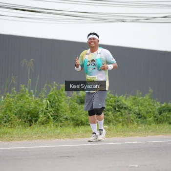 Runner Photo 2102512