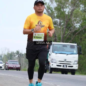 Runner Photo 2102523