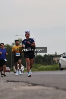 Runner Photo 2102571