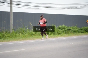 Runner Photo 2102623
