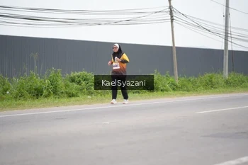 Runner Photo 2102633