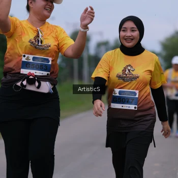 Runner Photo 2102693