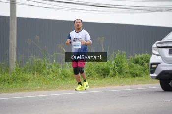 Runner Photo 2102725