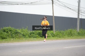 Runner Photo 2102759