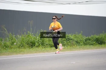 Runner Photo 2102774