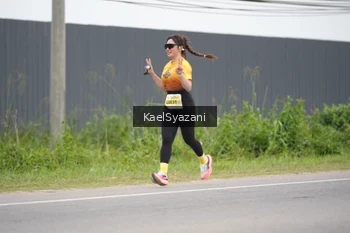 Runner Photo 2102795